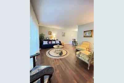 1039 Garfield Avenue, Libertyville, IL 60048 - Photo 7