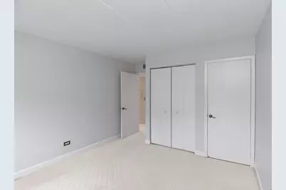 111 E Janata Boulevard #2A, Lombard, IL 60148 - Photo 5