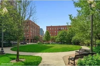 849 N Franklin Street #515, Chicago, IL 60610 - Photo 27