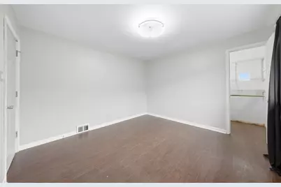 550 Yates Avenue, Calumet City, IL 60409 - Photo 17