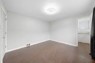 550 Yates Ave, Calumet City, IL 60409 - Photo 17