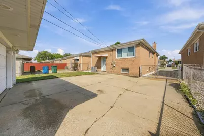 550 Yates Avenue, Calumet City, IL 60409 - Photo 43