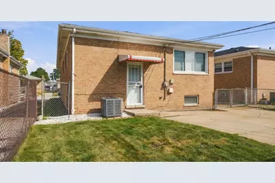550 Yates Avenue, Calumet City, IL 60409 - Photo 41