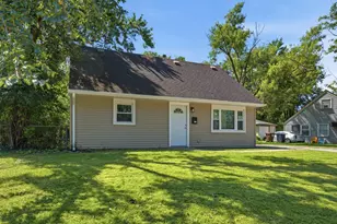 9 Arrowhead Ct, Park Forest, IL 60466 - Photo 1