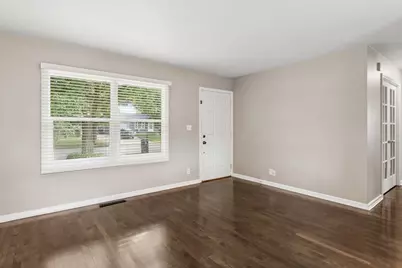 [Address not provided], Geneva, IL 60134 - Photo 3