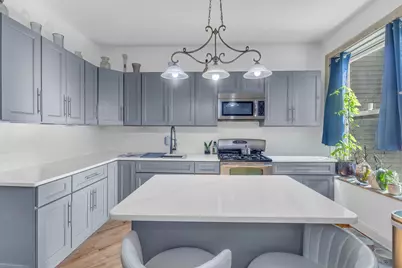 2114 S Trumbull Avenue, Chicago, IL 60623 - Photo 9