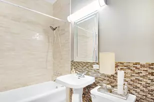 5108 S Woodlawn Ave, Chicago, IL 60615 - Photo 9