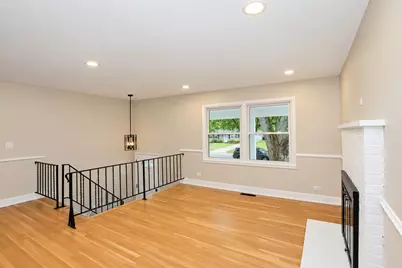 30W234 Claymore Lane, Naperville, IL 60563 - Photo 9