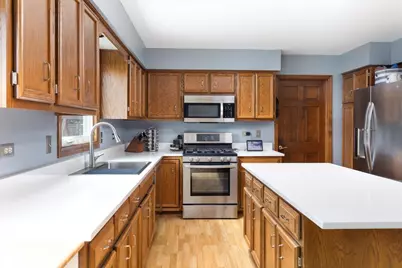 533 Strong Street, Bolingbrook, IL 60440 - Photo 11