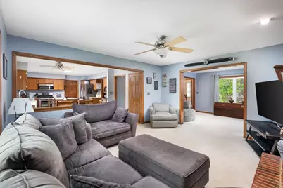 533 Strong Street, Bolingbrook, IL 60440 - Photo 17