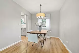 1137 Andover Ct, Naperville, IL 60563 - Photo 9