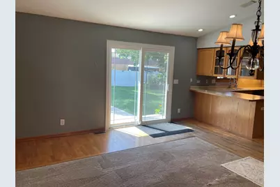 464 S Madison Street, Oswego, IL 60543 - Photo 11