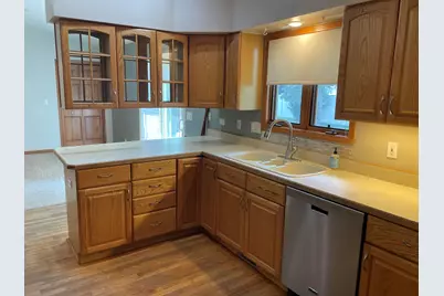 464 S Madison Street, Oswego, IL 60543 - Photo 3