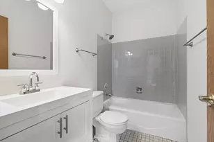 1210 Rhodes Ln, Naperville, IL 60540 - Photo 15