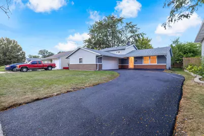 706 Armitage Avenue, Glendale Heights, IL 60139 - Photo 1