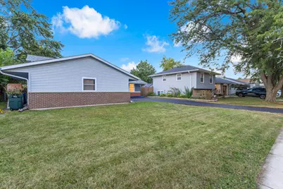 706 Armitage Avenue, Glendale Heights, IL 60139 - Photo 35
