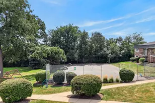 2411 Ogden Ave, Downers Grove, IL 60515 - Photo 15