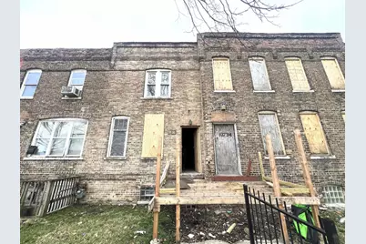 10736 S Langley Avenue, Chicago, IL 60628 - Photo 1
