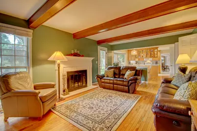 853 Dorset Drive, Wheaton, IL 60189 - Photo 5