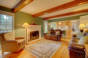 853 Dorset Dr, Wheaton, IL 60189 - Photo 5