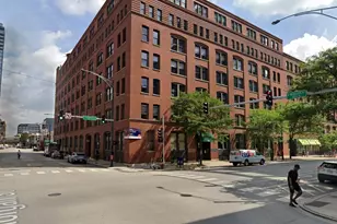 954 W Washington Blvd, Chicago, IL 60607 - Photo 1