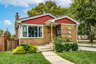 8500 S Calumet Ave, Chicago, IL 60619 - Photo 1