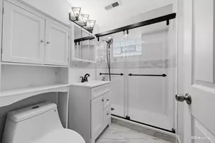 8500 S Calumet Ave, Chicago, IL 60619 - Photo 19