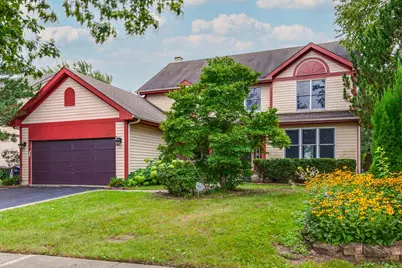 77 Montclair Road, Vernon Hills, IL 60061 - Photo 1