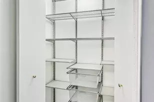 25 E Superior St, Chicago, IL 60611 - Photo 17
