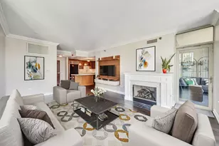 25 E Superior St, Chicago, IL 60611 - Photo 3
