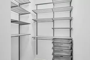 25 E Superior St, Chicago, IL 60611 - Photo 11
