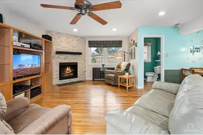 1420 E Green Lane, Mount Prospect, IL 60056 - Photo 13