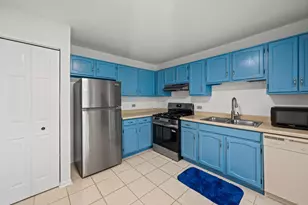 785 Margate Ln, Prospect Heights, IL 60070 - Photo 13
