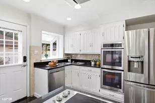 2 Washington St, Glenview, IL 60025 - Photo 9