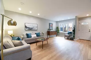 319 N Oak Park Ave, Oak Park, IL 60302 - Photo 5
