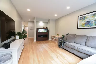 319 N Oak Park Avenue #C, Oak Park, IL 60302 - Photo 19
