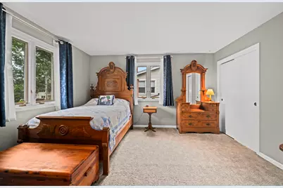 221 S Rammer Avenue, Arlington Heights, IL 60004 - Photo 13
