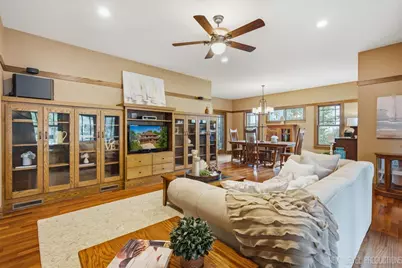 627 Ritter Drive, Batavia, IL 60510 - Photo 3