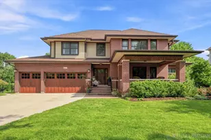 627 Ritter Dr, Batavia, IL 60510 - Photo 1