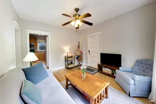 3809 N Ravenswood Ave, Chicago, IL 60613 - Photo 3