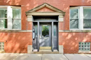 3809 N Ravenswood Ave, Chicago, IL 60613 - Photo 1