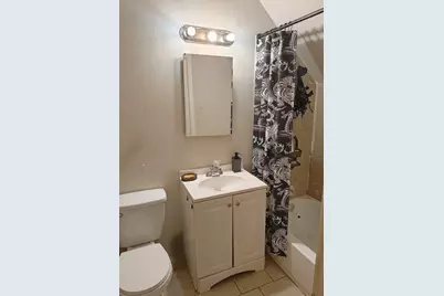 8518 S Exchange Avenue, Chicago, IL 60617 - Photo 11