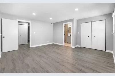 10019 S Tripp Avenue, Oak Lawn, IL 60453 - Photo 19