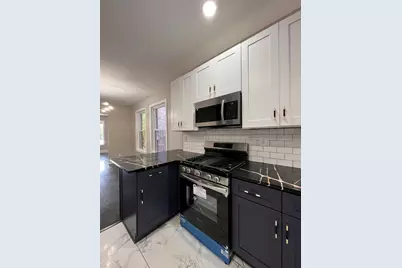 5950 S Artesian Avenue, Chicago, IL 60629 - Photo 11