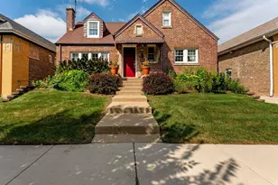 1834 Wenonah Ave, Berwyn, IL 60402 - Photo 1