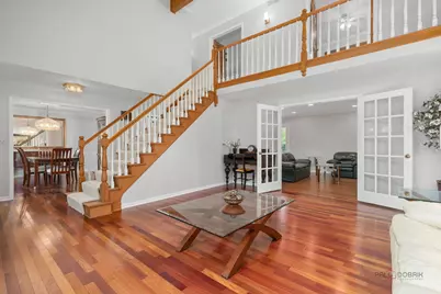 2140 Kenton Lane, Green Oaks, IL 60048 - Photo 9