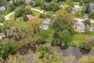2140 Kenton Ln, Green Oaks, IL 60048 - Photo 55