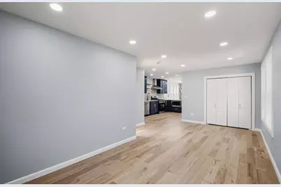 6672 W Montrose Avenue, Harwood Heights, IL 60706 - Photo 9