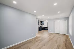 6672 W Montrose Ave, Harwood Heights, IL 60706 - Photo 9