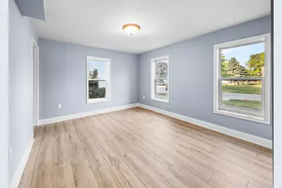 209 S Jackson Street, Gardner, IL 60424 - Photo 7